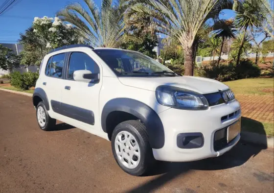 FIAT UNO 1.0 EVO WAY 8V FLEX 4P MANUAL FIAT UNO 1.0 EVO WAY 8V FLEX 4P MANUAL