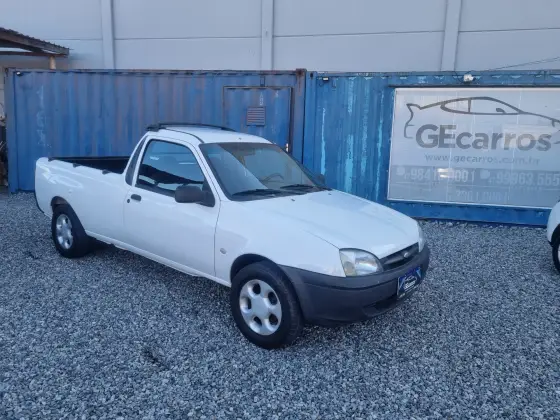 FORD COURIER 1.6 MPI L 8V FLEX 2P MANUAL FORD COURIER 1.6 MPI L 8V FLEX 2P MANUAL