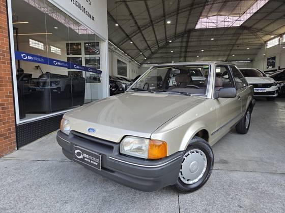 FORD ESCORT 1.6 GL 8V ÁLCOOL 2P MANUAL