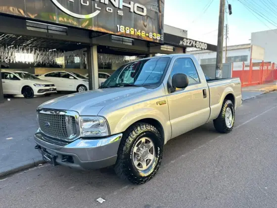 FORD F-250 4.2 XLT 4X2 CS TURBO INTERCOOLER DIESEL 2P MANUAL