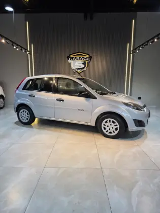 FORD FIESTA 1.0 MPI HATCH 8V FLEX 4P MANUAL FORD FIESTA 1.0 MPI HATCH 8V FLEX 4P MANUAL
