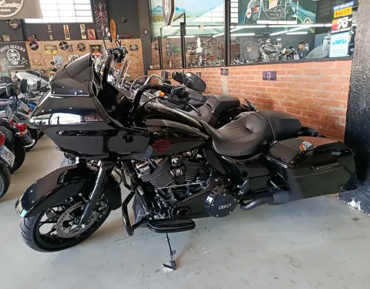 HARLEY-DAVIDSON ROAD GLIDE SPECIAL HARLEY-DAVIDSON ROAD GLIDE SPECIAL