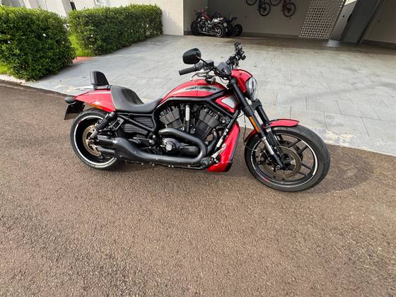 HARLEY-DAVIDSON NIGHT ROD SPECIAL 