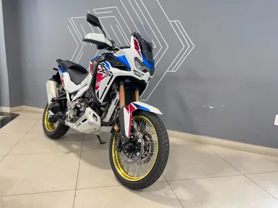 HONDA CRF 1100L AFRICA TWIN ADVENTURE SPORTS ES DCT HONDA CRF 1100L AFRICA TWIN ADVENTURE SPORTS ES DCT