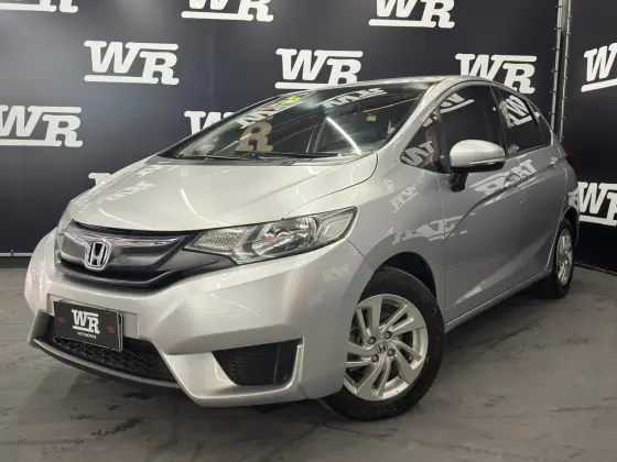 HONDA FIT 1.5 LX 16V FLEX 4P AUTOMÁTICO HONDA FIT 1.5 LX 16V FLEX 4P AUTOMÁTICO