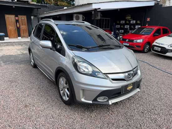HONDA-FIT-2013