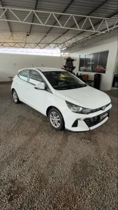 HYUNDAI HB20 1.0 12V FLEX COMFORT MANUAL HYUNDAI HB20 1.0 12V FLEX COMFORT MANUAL