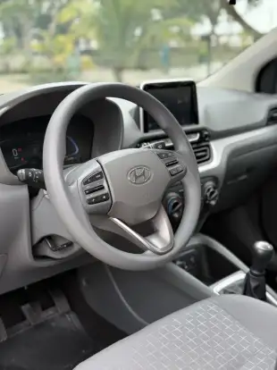 HYUNDAI-HB20S-2024