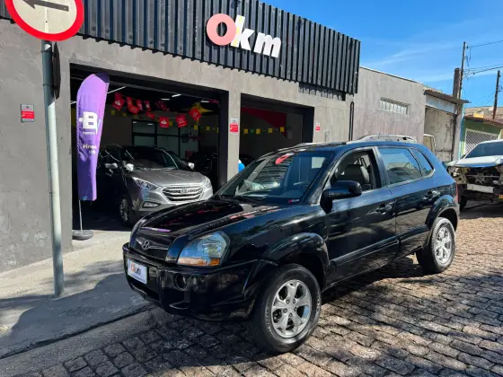 HYUNDAI TUCSON 2.0 MPFI GLS 16V 143CV 2WD FLEX 4P AUTOMÁTICO HYUNDAI TUCSON 2.0 MPFI GLS 16V 143CV 2WD FLEX 4P AUTOMÁTICO