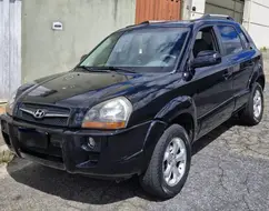HYUNDAI TUCSON 2.0 MPFI GLS 16V 143CV 2WD FLEX 4P AUTOMÁTICO HYUNDAI TUCSON 2.0 MPFI GLS 16V 143CV 2WD FLEX 4P AUTOMÁTICO