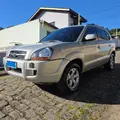 HYUNDAI TUCSON 2.0 MPFI GLS 16V 143CV 2WD GASOLINA 4P AUTOMÁTICO HYUNDAI TUCSON 2.0 MPFI GLS 16V 143CV 2WD GASOLINA 4P AUTOMÁTICO