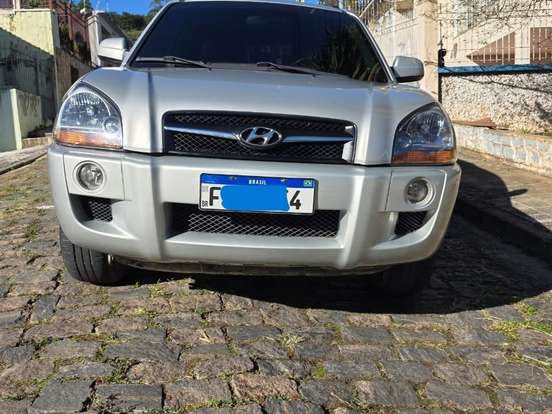 HYUNDAI-TUCSON-2.0 MPFI GLS 16V 143CV 2WD GASOLINA 4P AUTOMÁTICO HYUNDAI-TUCSON-2012