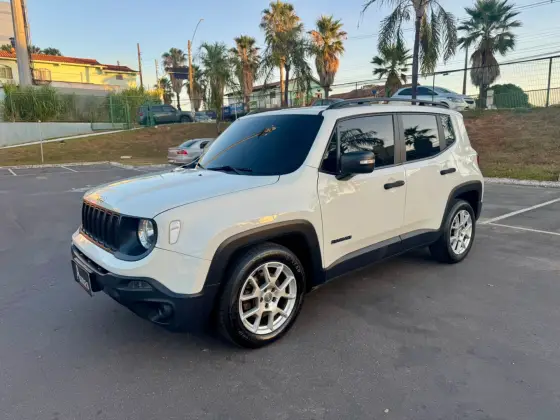 JEEP RENEGADE 1.8 16V FLEX SPORT 4P AUTOMÁTICO JEEP RENEGADE 1.8 16V FLEX SPORT 4P AUTOMÁTICO