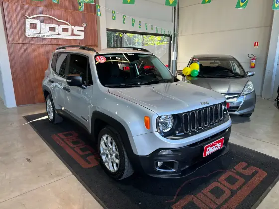 JEEP RENEGADE 1.8 16V FLEX SPORT 4P AUTOMÁTICO JEEP RENEGADE 1.8 16V FLEX SPORT 4P AUTOMÁTICO