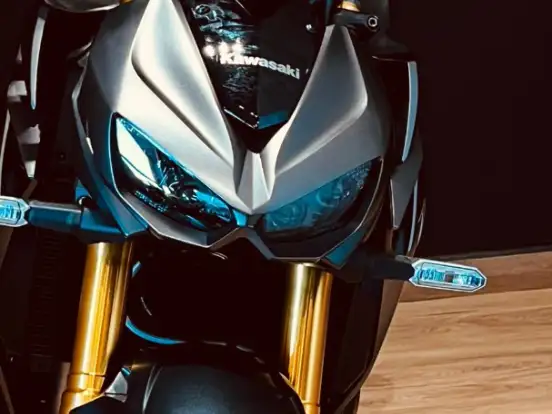 KAWASAKI-Z1100 SE KAWASAKI-Z1100 SE-2026