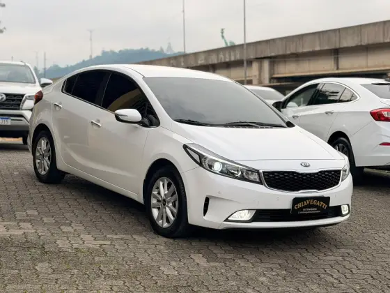 KIA CERATO 1.6 SX 16V FLEX 4P AUTOMÁTICO