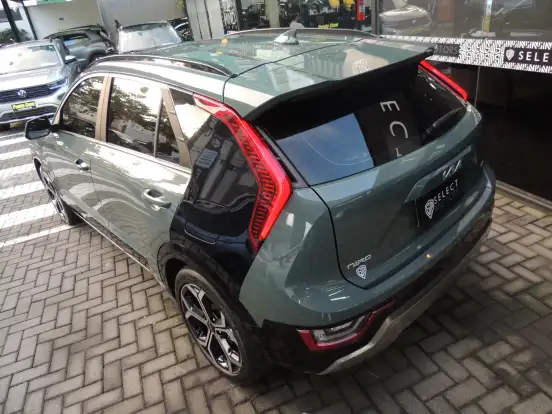 KIA-NIRO-2023