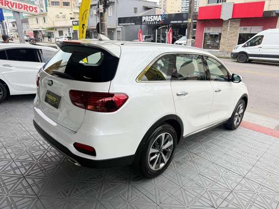 KIA-SORENTO-2017