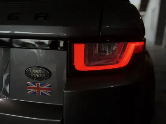 LAND ROVER-RANGE ROVER EVOQUE-2.0 SE 4WD 16V GASOLINA 4P AUTOMÁTICO LAND ROVER-RANGE ROVER EVOQUE-2017