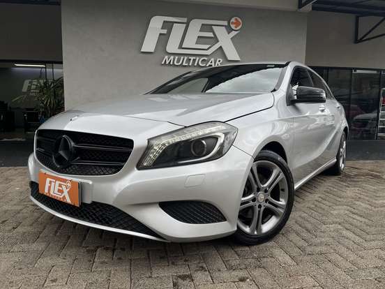 MERCEDES-BENZ-A 200-1.6 TURBO 16V FLEX 4P AUTOMÁTICO MERCEDES-BENZ-A 200-2014
