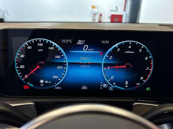 MERCEDES-BENZ-GLB 200-1.3 CGI GASOLINA PROGRESSIVE 7G-DCT MERCEDES-BENZ-GLB 200-2022
