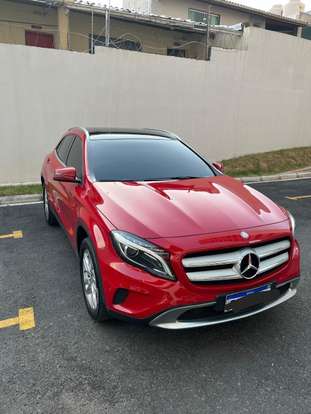 MERCEDES-BENZ-GLA 200-2015
