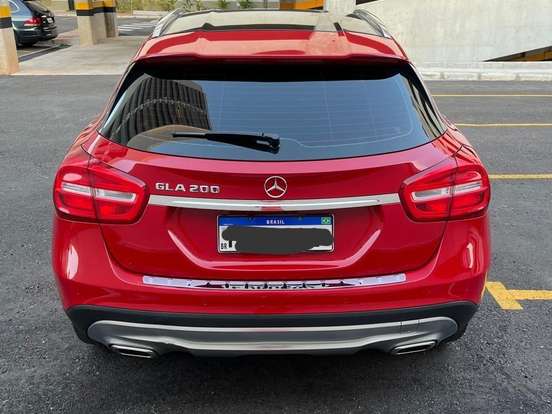 MERCEDES-BENZ-GLA 200-1.6 CGI ADVANCE 16V TURBO GASOLINA 4P AUTOMÁTICO MERCEDES-BENZ-GLA 200-2015