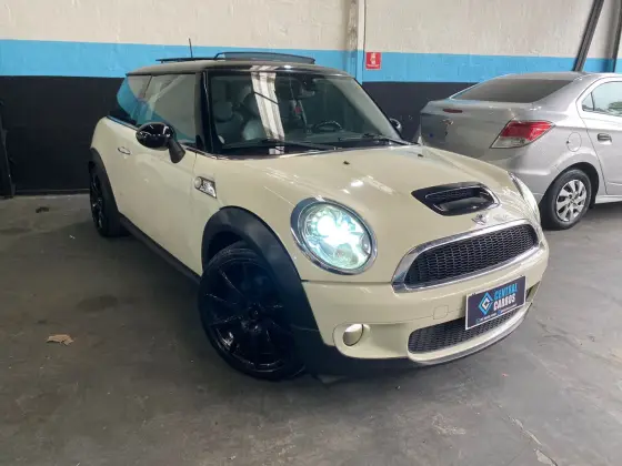 MINI COOPER 1.6 S 16V TURBO GASOLINA 2P AUTOMÁTICO