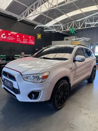MITSUBISHI ASX 2.0 4X4 AWD 16V GASOLINA 4P AUTOMÁTICO MITSUBISHI ASX 2.0 4X4 AWD 16V GASOLINA 4P AUTOMÁTICO