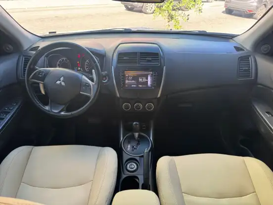 MITSUBISHI-ASX-2014