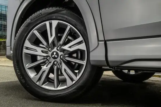 MITSUBISHI-ECLIPSE CROSS-2026