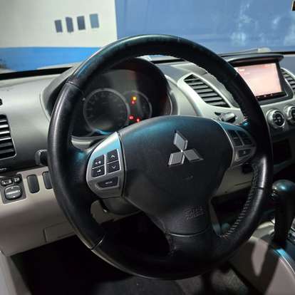 MITSUBISHI-L200 TRITON-2012