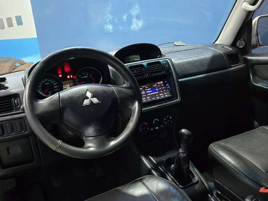 MITSUBISHI-PAJERO-2.5 HD 4X4 8V TURBO INTERCOOLER DIESEL 4P MANUAL MITSUBISHI-PAJERO-2011