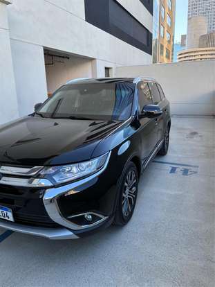 MITSUBISHI-OUTLANDER-2016