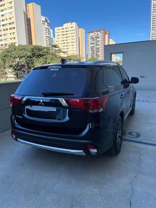 MITSUBISHI-OUTLANDER-2.0 16V GASOLINA 4P AUTOMÁTICO MITSUBISHI-OUTLANDER-2016