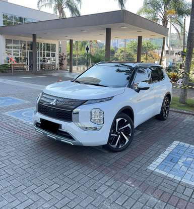 MITSUBISHI-OUTLANDER-2.4 PHEV SIGNATURE S-AWC DHT MITSUBISHI-OUTLANDER-2025