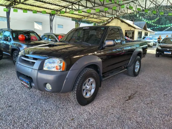 NISSAN FRONTIER 2.8 XE 4X2 CS TURBO ELETRONIC DIESEL 2P MANUAL