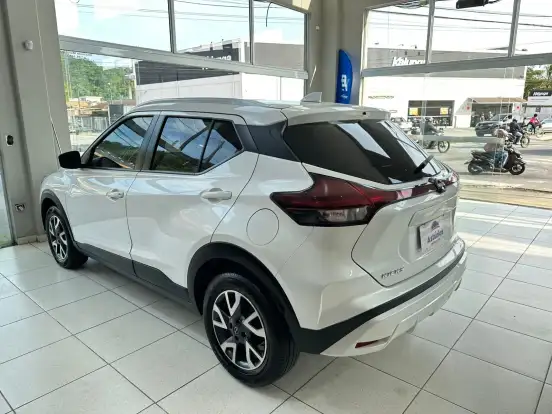 NISSAN-KICKS-2024