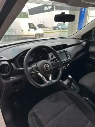 NISSAN-KICKS-2024