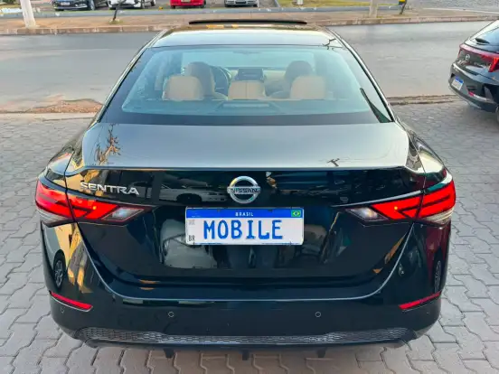 NISSAN-SENTRA-2023