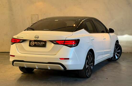 NISSAN-SENTRA-2024