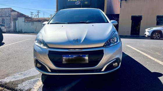 PEUGEOT 208 1.2 ACTIVE PACK 12V FLEX 4P MANUAL