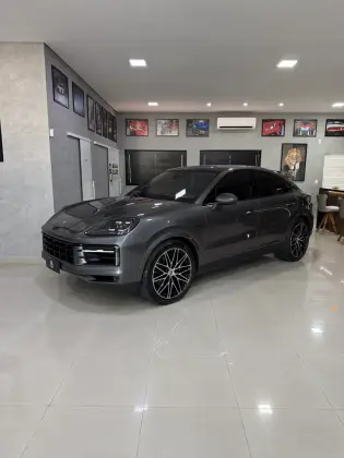 PORSCHE CAYENNE 3.0 V6 E-HYBRID COUPÉ AWD TIPTRONIC S PORSCHE CAYENNE 3.0 V6 E-HYBRID COUPÉ AWD TIPTRONIC S