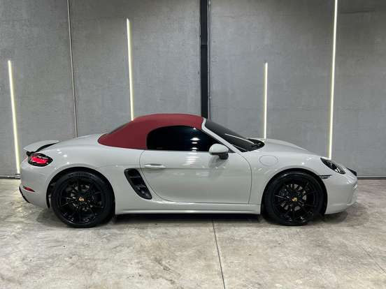 PORSCHE-718-2.0 16V H4 GASOLINA BOXSTER PDK PORSCHE-718-2024