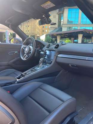 PORSCHE-718-2024