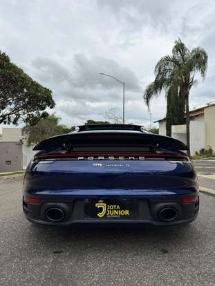 PORSCHE-911-2019