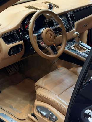 PORSCHE-MACAN-2014