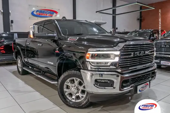 RAM 3500 6.7 I6 TURBO DIESEL LARAMIE CD 4X4 AUTOMÁTICO