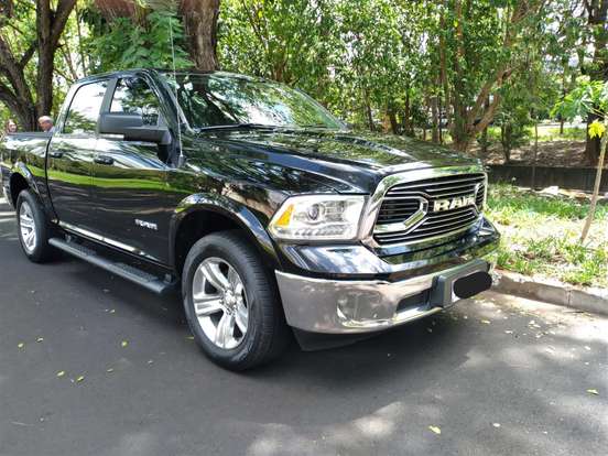 RAM-CLASSIC-5.7 V8 GASOLINA LARAMIE CD 4X4 AUTOMÁTICO RAM-CLASSIC-2023