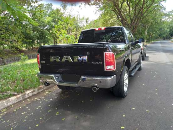 RAM-CLASSIC-5.7 V8 GASOLINA LARAMIE CD 4X4 AUTOMÁTICO RAM-CLASSIC-2023